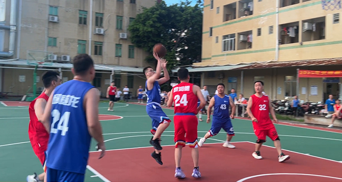 猛虎下山，势不可挡！第四场篮球赛激情瞬间！